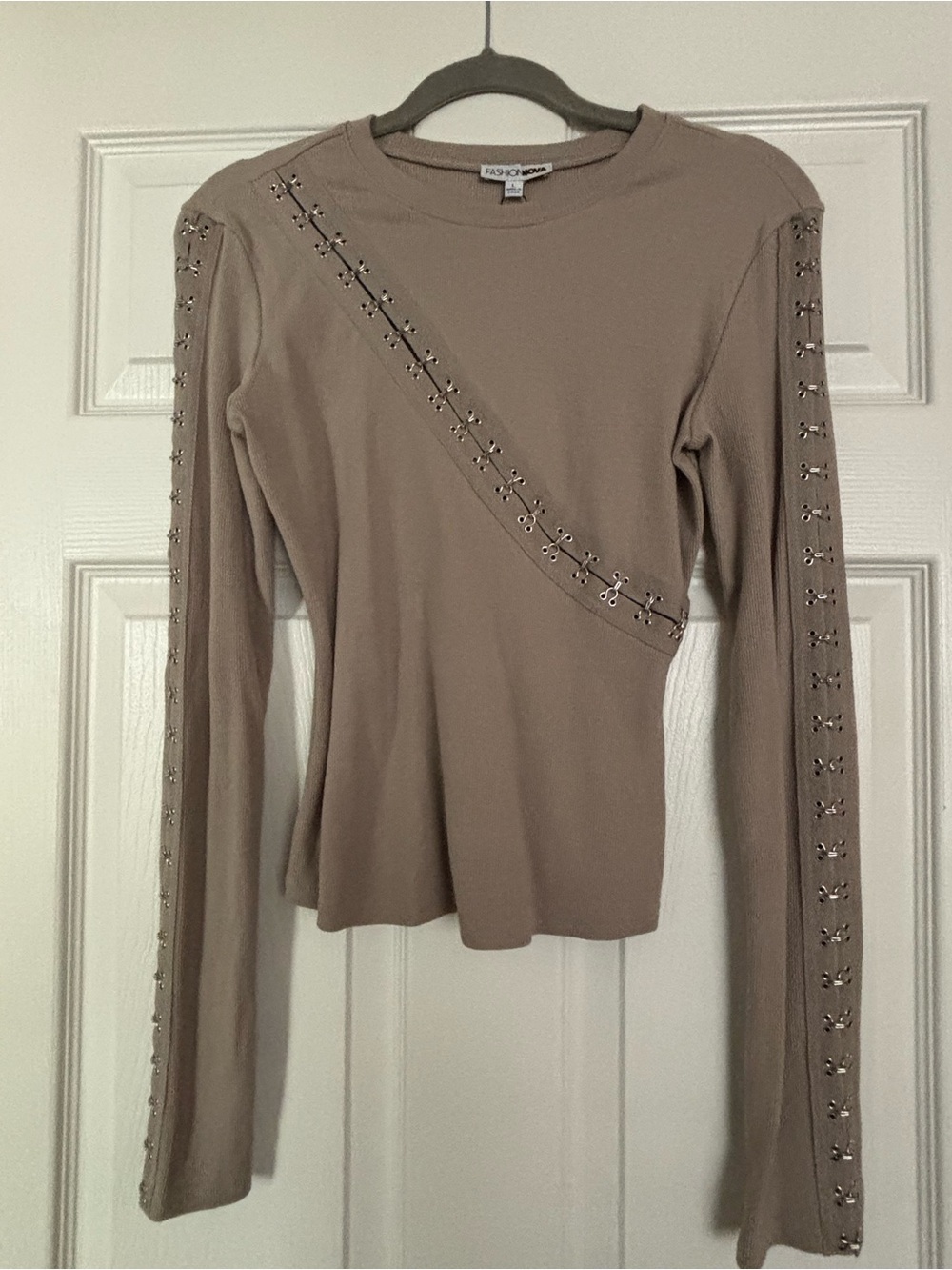 Fashion Nova “Hooked On You” Tan/Beige Long Sleeve Crewneck Top